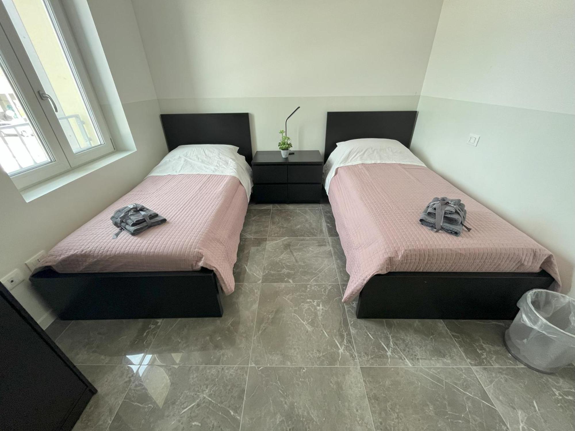 Welcome Milano Guest House Bagian luar foto